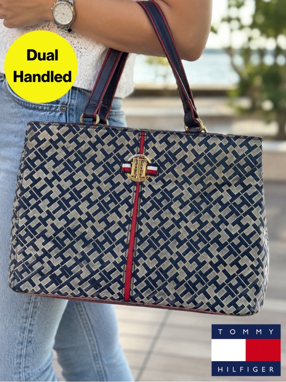 2/for $20 🪩 TOMMY HILFIGER Classic Monogram Purse, Gold Hardware, Dual Handles